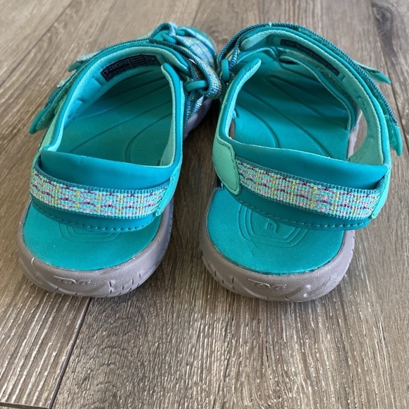 Teva women sandal with shock-pad Size 5 - Picture 2 of 5